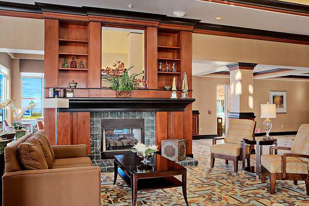 Hilton Garden Inn Merrillville Exterior foto